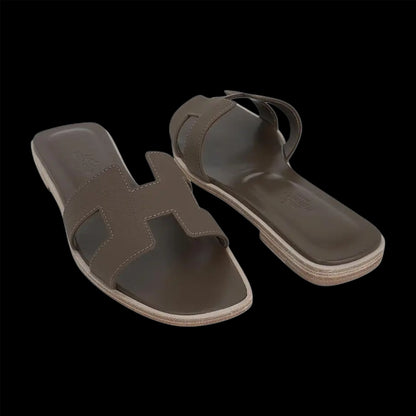 Hermes Oran 'Grey'