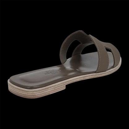 Hermes Oran 'Grey'